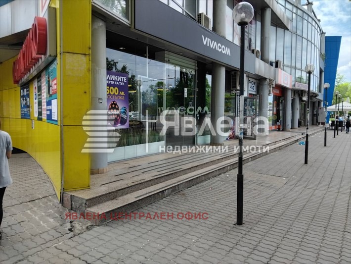 Дава под наем МАГАЗИН, гр. София, Света Троица