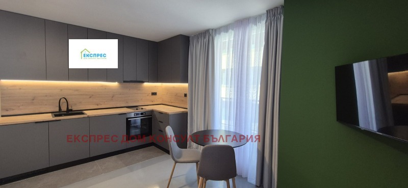 A louer  Studio Sofia , Tsentar , 35 m² | 98285863