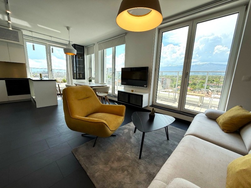Zu vermieten  2 Schlafzimmer Sofia , Reduta , 143 qm | 87654866