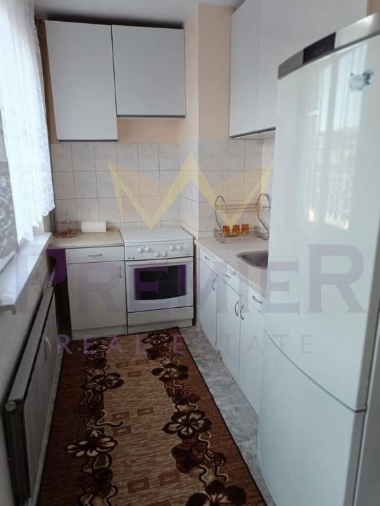 Дава под нем  3-стаен, град Варна, Възраждане 1 •  613 € • ID 86190112 — holmes.bg - [1] 
