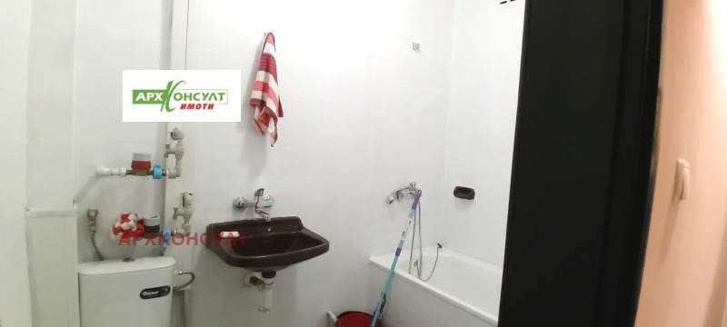 Дава под наем 3-СТАЕН, гр. София, Гео Милев, снимка 11 - Апартаменти - 52814377