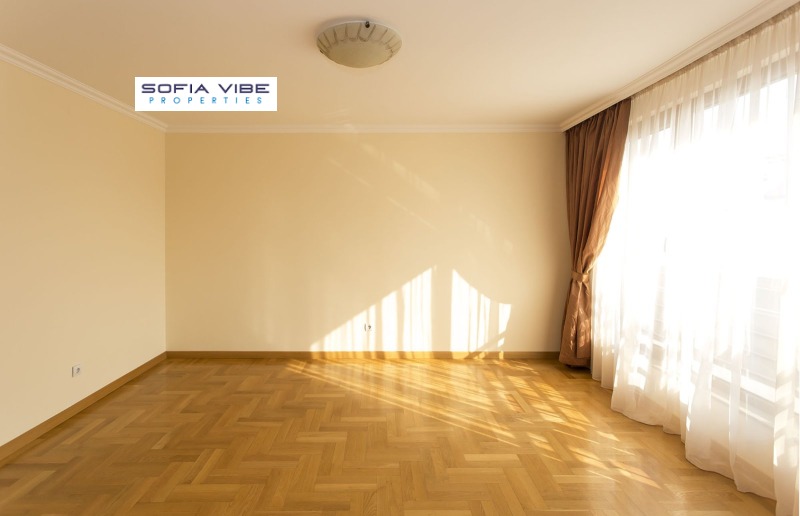 Дава под наем 4-СТАЕН, гр. София, Изток, снимка 3 - Апартаменти - 52804342