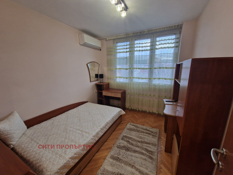 Дава под наем МНОГОСТАЕН, гр. Благоевград, Запад, снимка 6 - Апартаменти - 52664075