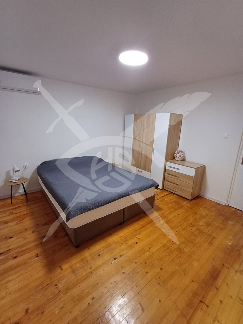 Дава под наем ЕТАЖ ОТ КЪЩА, гр. София, Враждебна, снимка 5 - Етаж от къща - 54146210