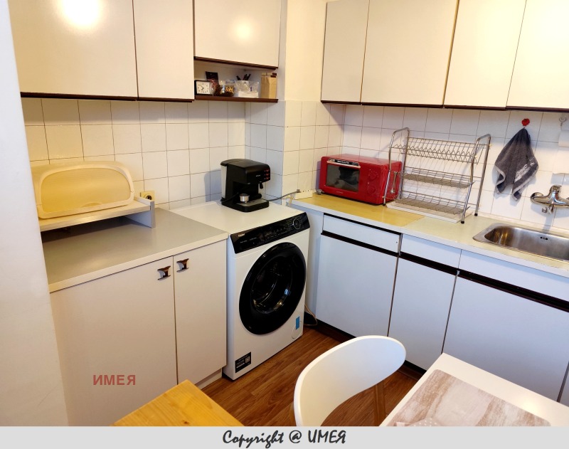 Kiadó  Stúdió Sofia , Ljulin 9 , 43 négyzetméter | 12663772 - kép [7]