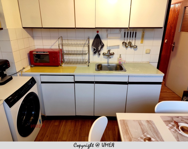 Kiadó  Stúdió Sofia , Ljulin 9 , 43 négyzetméter | 12663772 - kép [5]