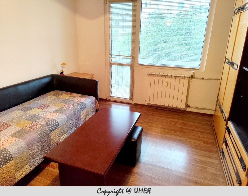 Kiadó  Stúdió Sofia , Ljulin 9 , 43 négyzetméter | 12663772 - kép [3]