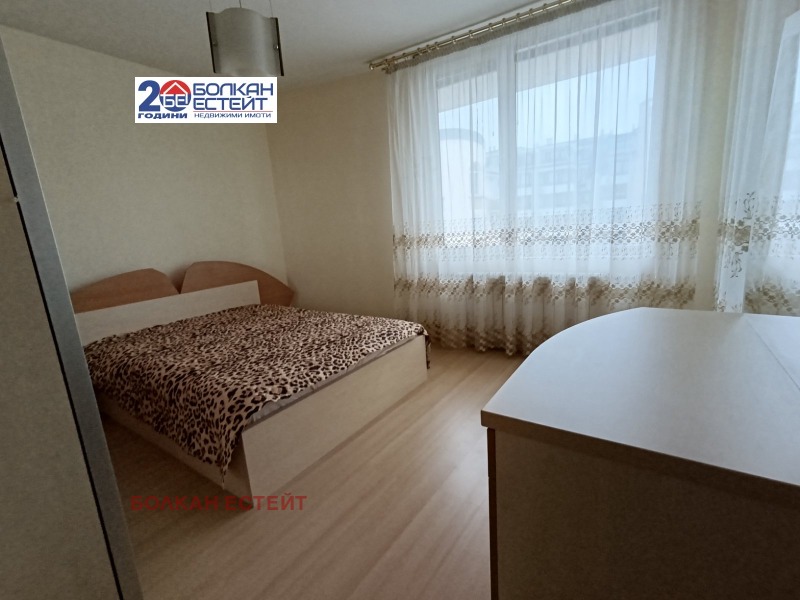 Дава под наем 3-СТАЕН, гр. Велико Търново, Колю Фичето, снимка 6 - Апартаменти - 52626260