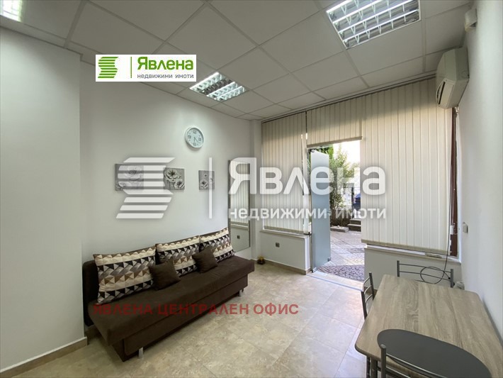 Do wynajęcia  Sklep Sofia , Karpuzica , 26 mkw | 73228900 - obraz [5]