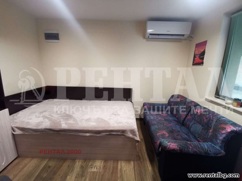 Kiadó  Stúdió Plovdiv , Centar , 30 négyzetméter | 79382322 - kép [3]
