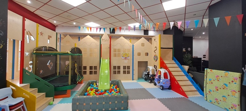 Дава под наем ЗАВЕДЕНИЕ, гр. Карлово, област Пловдив, снимка 7 - Заведения - 52831367