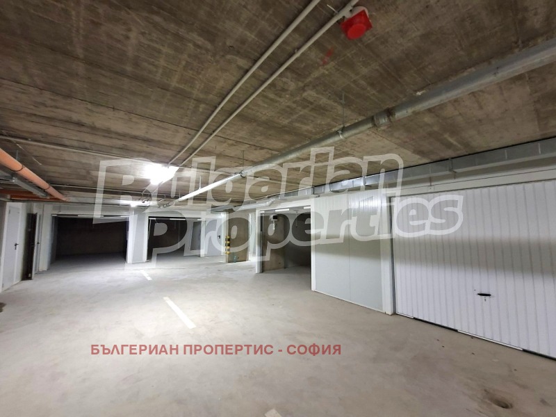 Дава под наем ГАРАЖ, ПАРКОМЯСТО, гр. София, Малинова долина