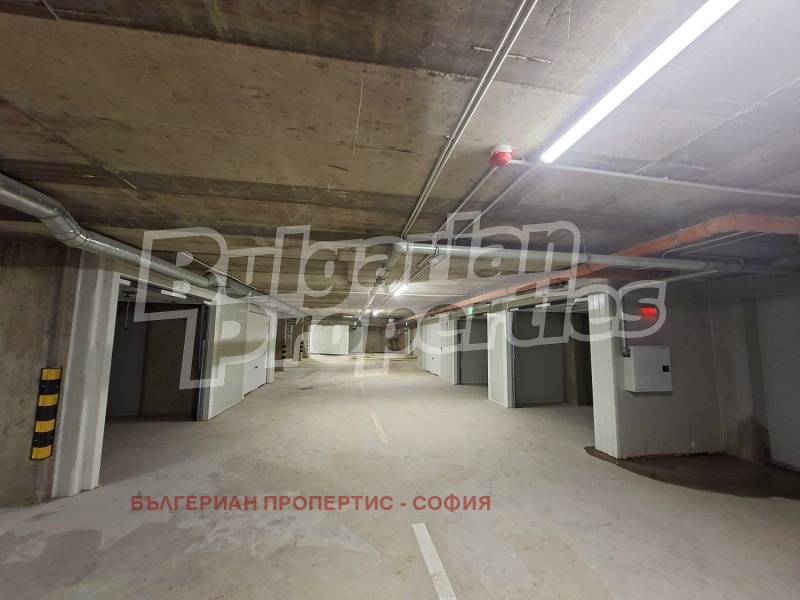 Дава под наем ГАРАЖ, ПАРКОМЯСТО, гр. София, Малинова долина, снимка 5 - Гаражи и паркоместа - 53595424