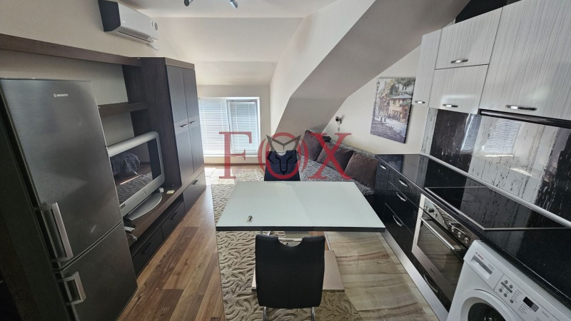Kiadó  Stúdió Varna , Pogrebi , 30 négyzetméter | 33277199 - kép [3]
