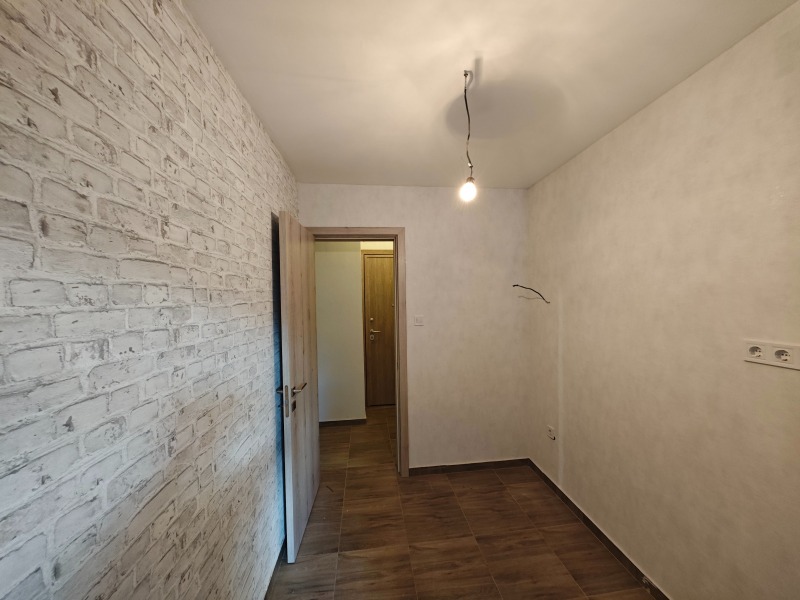 De inchiriat  1 dormitor Sofia , Țentâr , 50 mp | 27870137 - imagine [5]