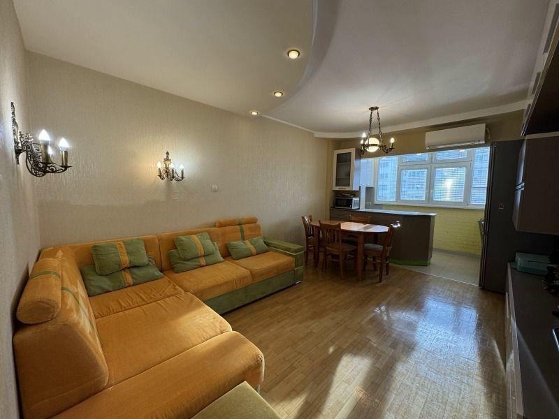 Дава под наем 3-СТАЕН, гр. София, Младост 1А