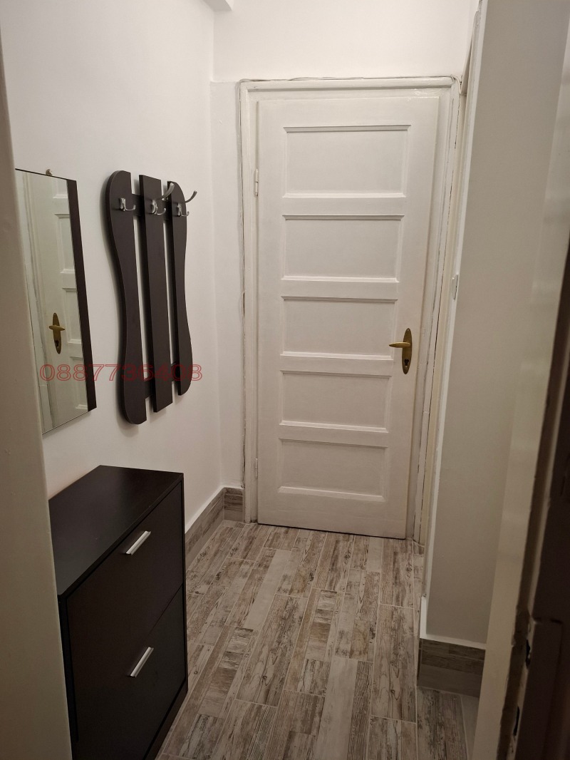 Издаје се  1 спаваћа соба Софија , Центар , 50 м2 | 61415395 - слика [3]
