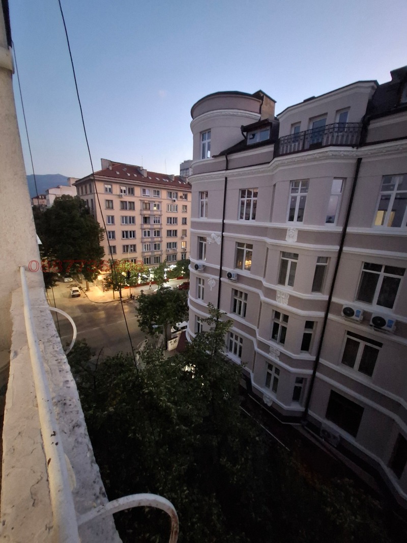 Издаје се  1 спаваћа соба Софија , Центар , 50 м2 | 61415395 - слика [8]