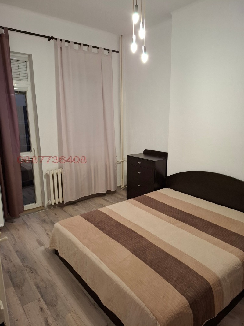 Издаје се  1 спаваћа соба Софија , Центар , 50 м2 | 61415395 - слика [4]