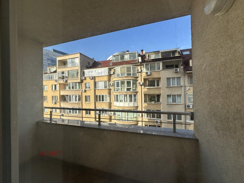 Zu vermieten  1 Schlafzimmer Sofia , Goze Deltschew , 75 qm | 34413175 - Bild [8]