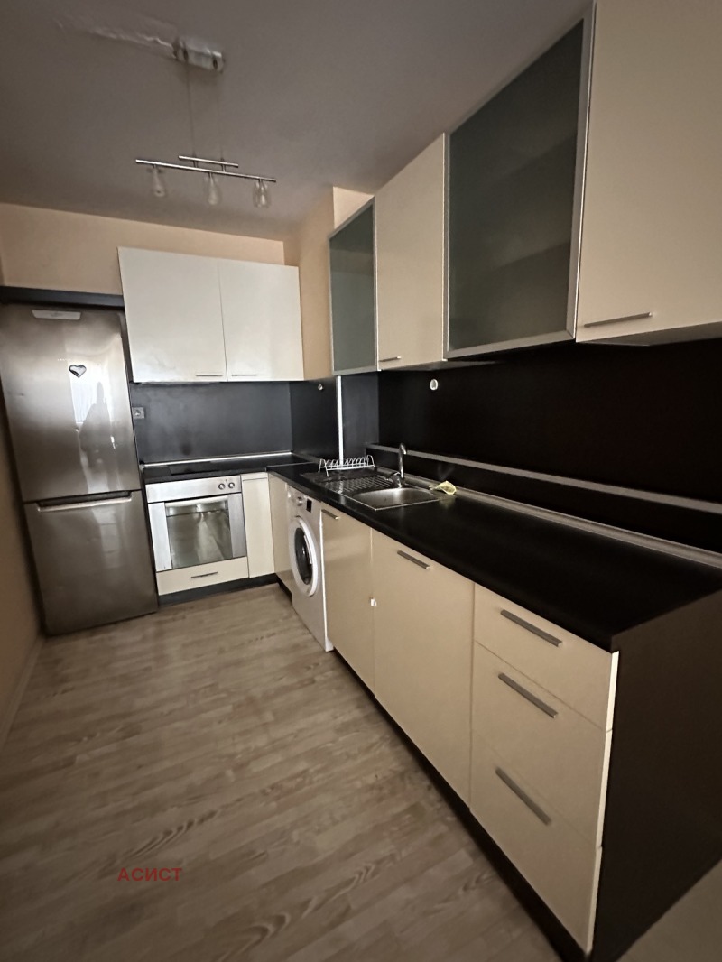 Zu vermieten  1 Schlafzimmer Sofia , Goze Deltschew , 75 qm | 34413175 - Bild [2]
