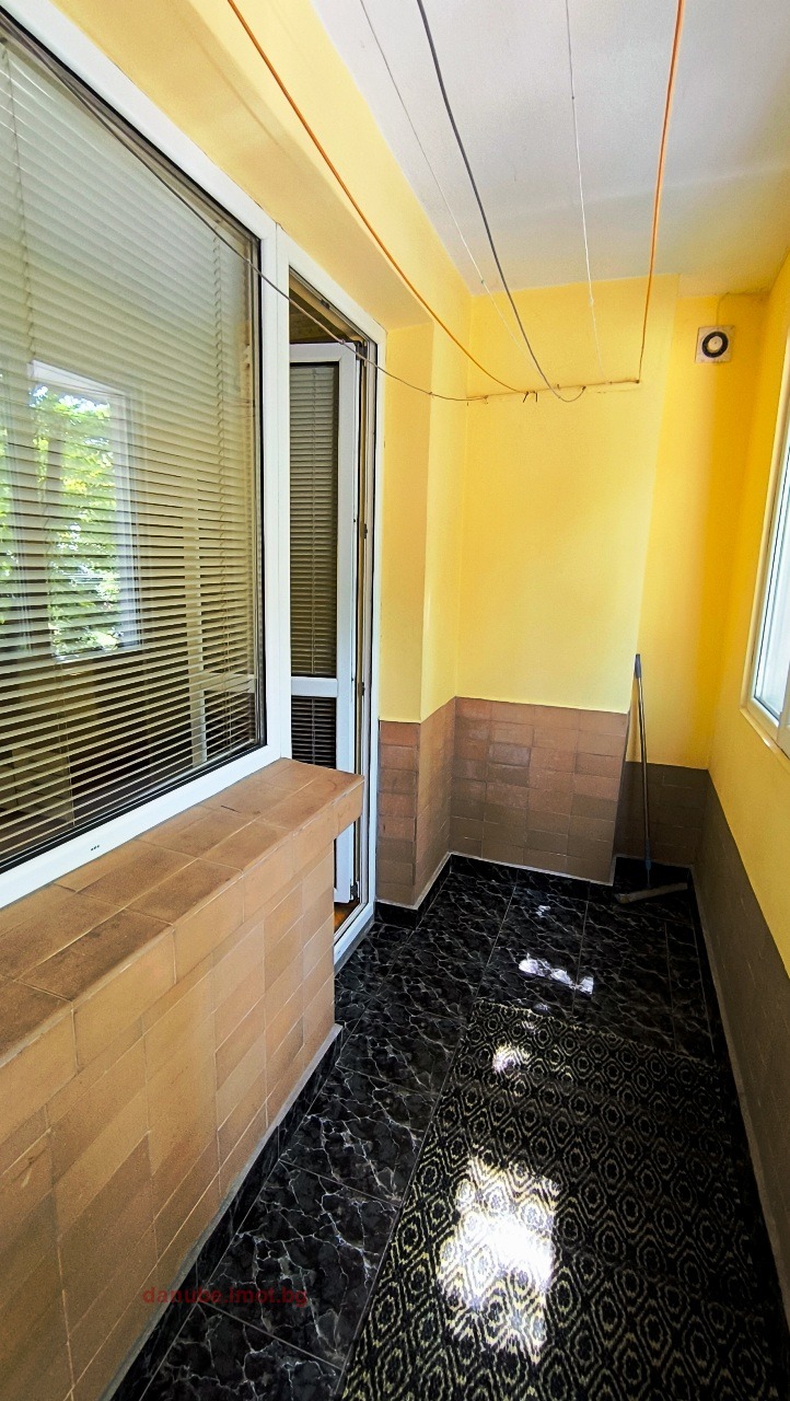 Дава под наем 4-СТАЕН, гр. Русе, Център, снимка 11 - Апартаменти - 53267173