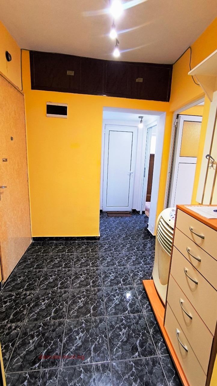 Дава под наем 4-СТАЕН, гр. Русе, Център, снимка 12 - Апартаменти - 53267173