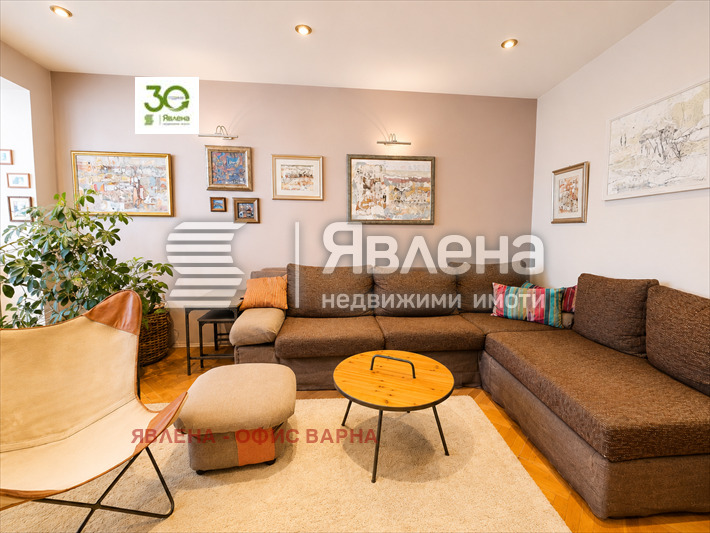 Дава под наем 4-СТАЕН, гр. Варна, Център