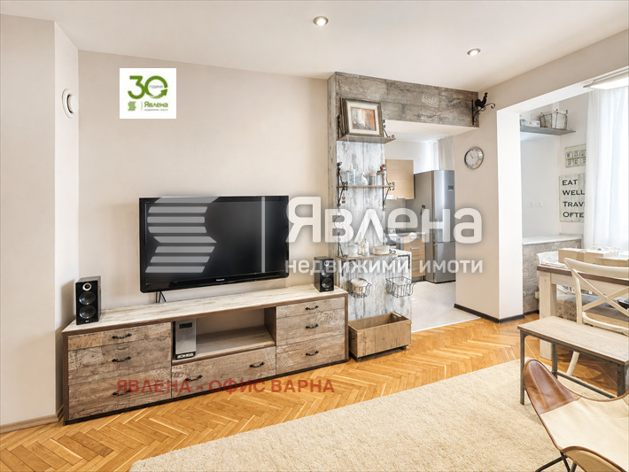 Дава под наем 4-СТАЕН, гр. Варна, Център, снимка 4 - Апартаменти - 55893157