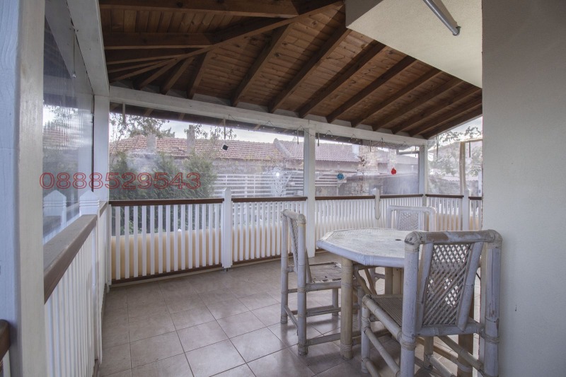 Дава под наем КЪЩА, гр. Аксаково, област Варна, снимка 2 - Къщи - 52781141