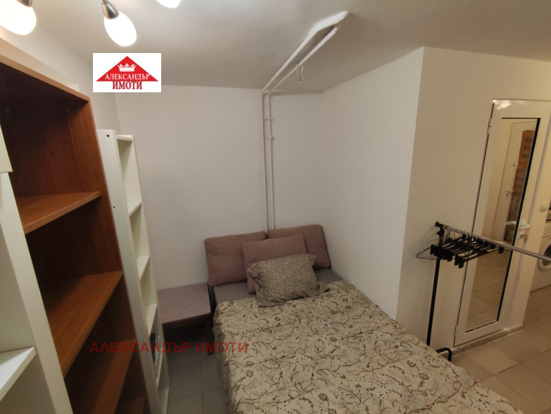 Дава под наем 1-СТАЕН, гр. София, Света Троица, снимка 4 - Апартаменти - 53179284