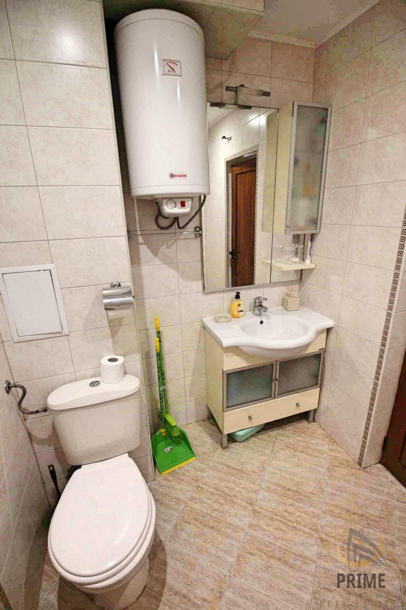 Zu vermieten  1 Schlafzimmer Burgas , Zentar , 65 qm | 49828653 - Bild [11]