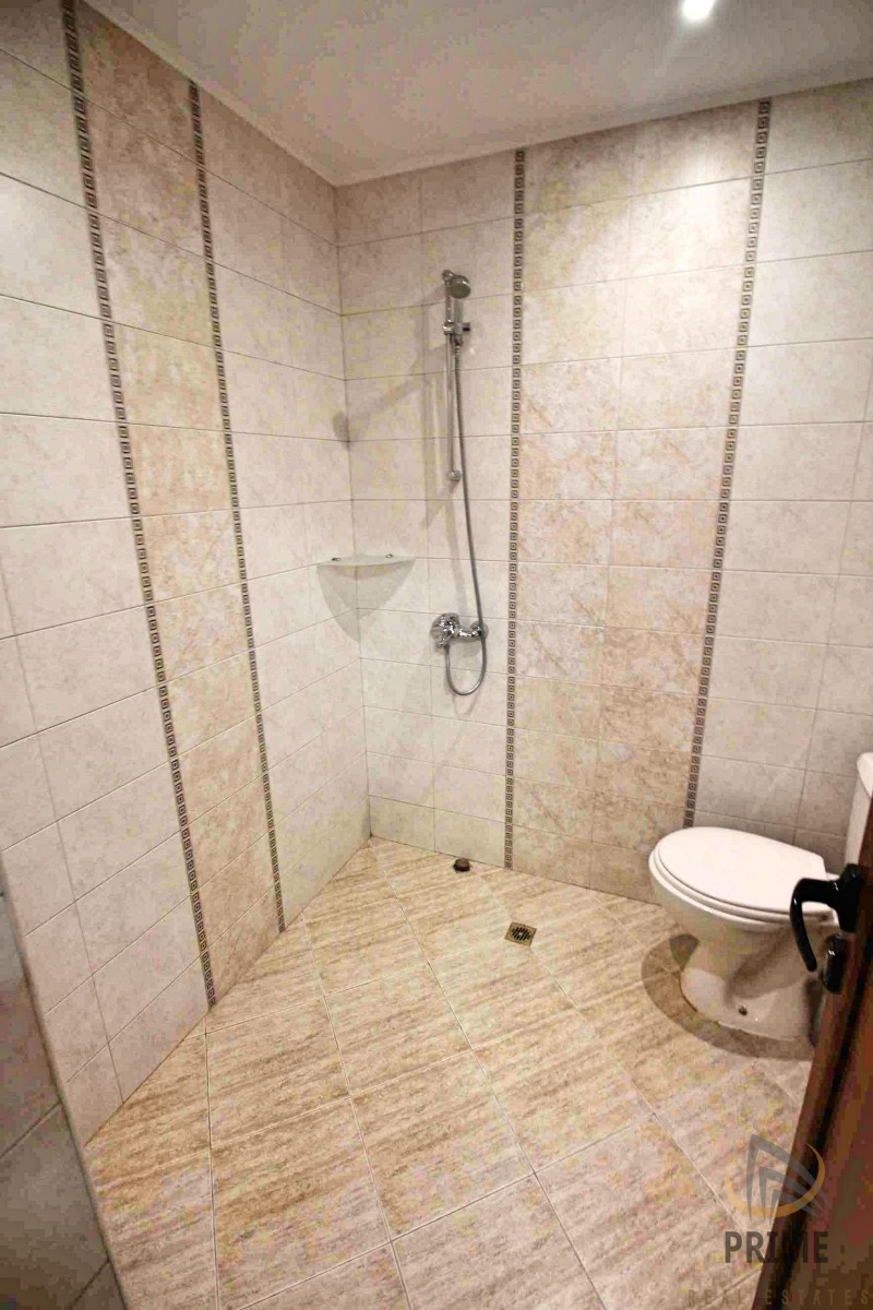 Zu vermieten  1 Schlafzimmer Burgas , Zentar , 65 qm | 49828653 - Bild [10]