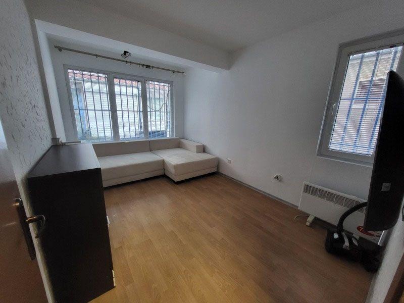 Дава под наем 2-СТАЕН, гр. София, Зона Б-18, снимка 2 - Апартаменти - 53971841