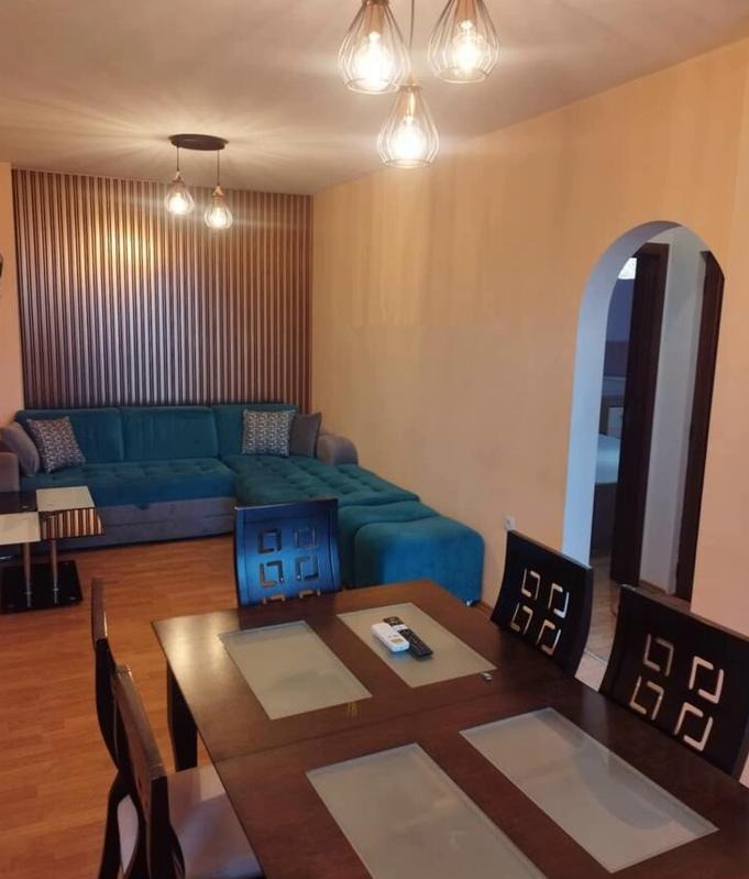 Til leie  2 soverom Plovdiv , Jusjen , 90 kvm | 78658565