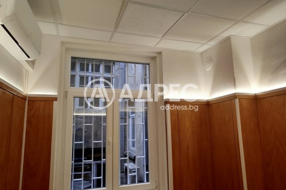 Дава под наем ОФИС, гр. София, Център