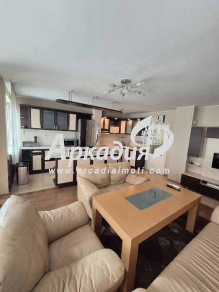 Kiadó  2 hálószobás Plovdiv , Karsijaka , 120 négyzetméter | 54003803 - kép [5]