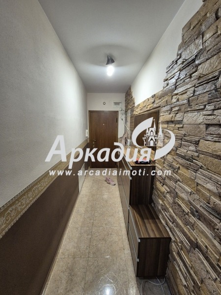 Kiadó  2 hálószobás Plovdiv , Karsijaka , 120 négyzetméter | 54003803 - kép [13]
