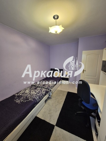 Kiadó  2 hálószobás Plovdiv , Karsijaka , 120 négyzetméter | 54003803 - kép [10]