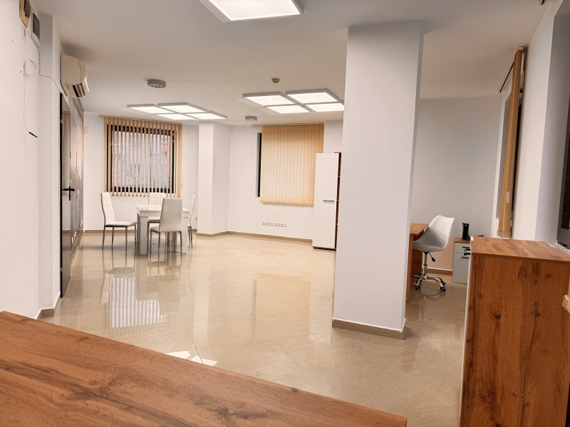 Zu vermieten  Büro Burgas , Zentar , 70 qm | 45175389 - Bild [3]