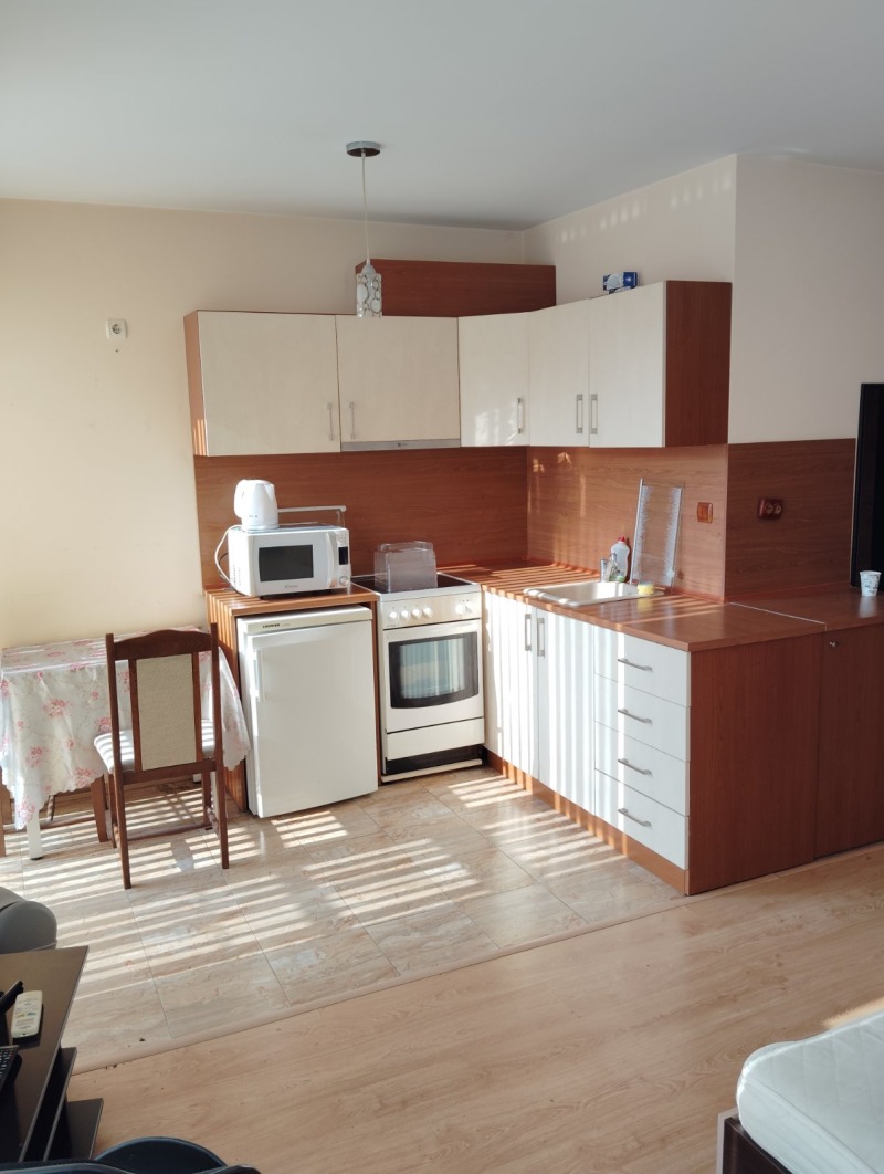 Te huur  Studio Plovdiv , Tsentar , 40 m² | 43815597