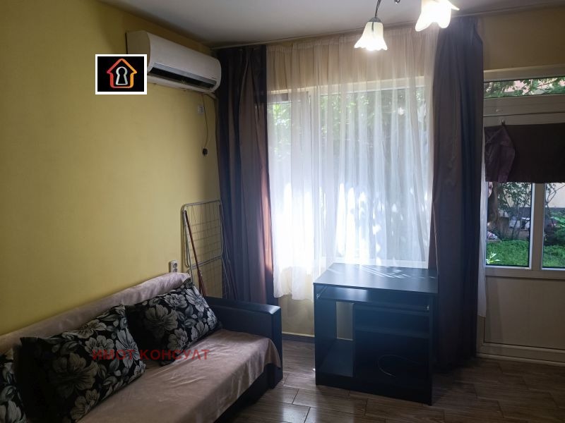 Дава под наем  1-стаен град Враца , Център , 20 кв.м | 28509193