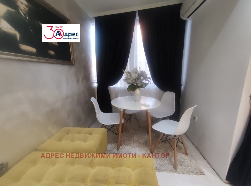 Дава под наем 2-СТАЕН, гр. Пазарджик, Идеален център, снимка 3 - Апартаменти - 53121470