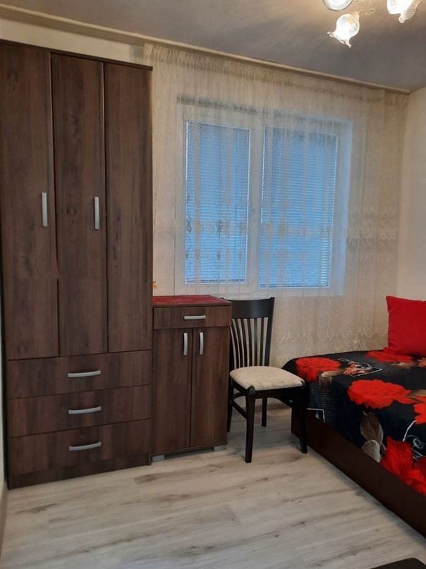 Издаје се  2 спаваће собе Софија , Карпузица , 67 м2 | 20869474 - слика [6]