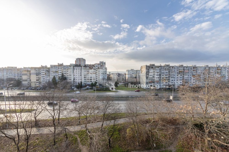 Дава под наем МНОГОСТАЕН, гр. Варна, Левски 1, снимка 16 - Апартаменти - 53083558