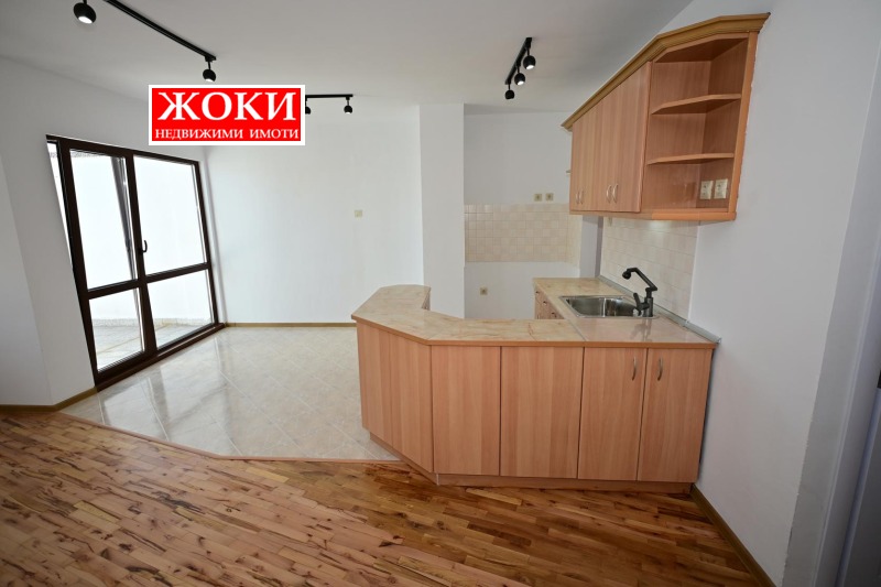 Дава под наем  Мезонет град Перник , Център , 103 кв.м | 71405404 - изображение [2]