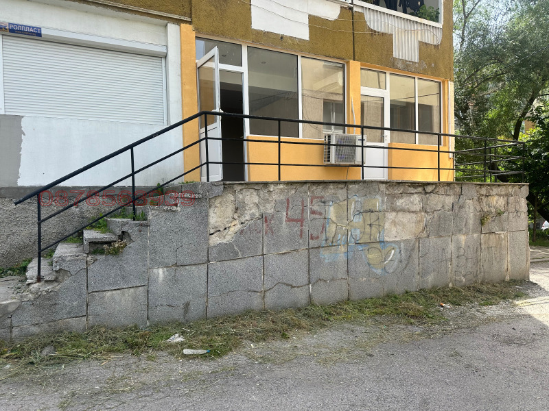 Дава под Наем ОФИС в град Перник, Тева - 45 кв.м / 300 € » 586.75 лв.
