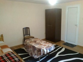 Studio Dragalevtsi, Sofia 3