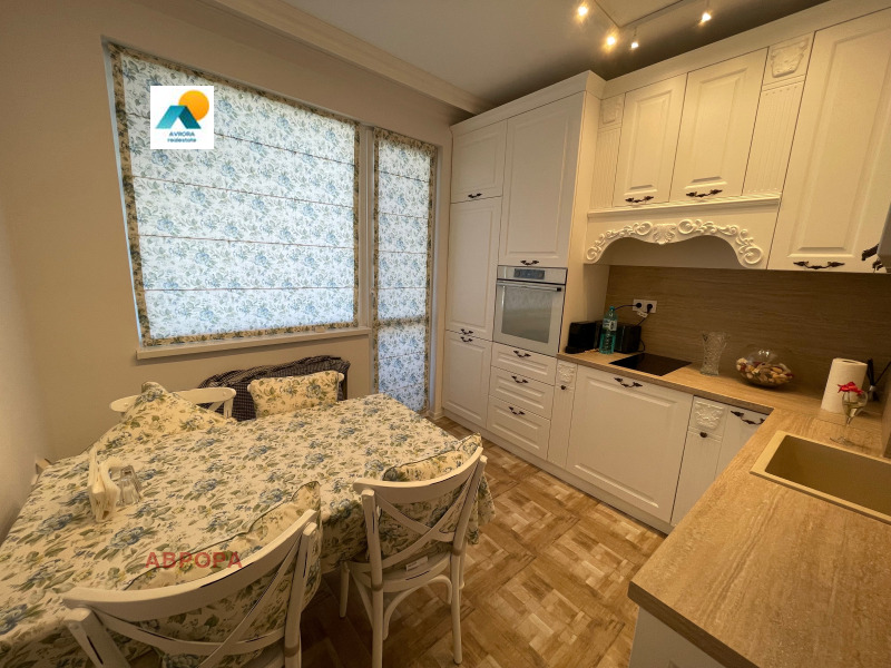 Издаје се  1 спаваћа соба Софија , Центар , 80 м2 | 91938226 - слика [9]