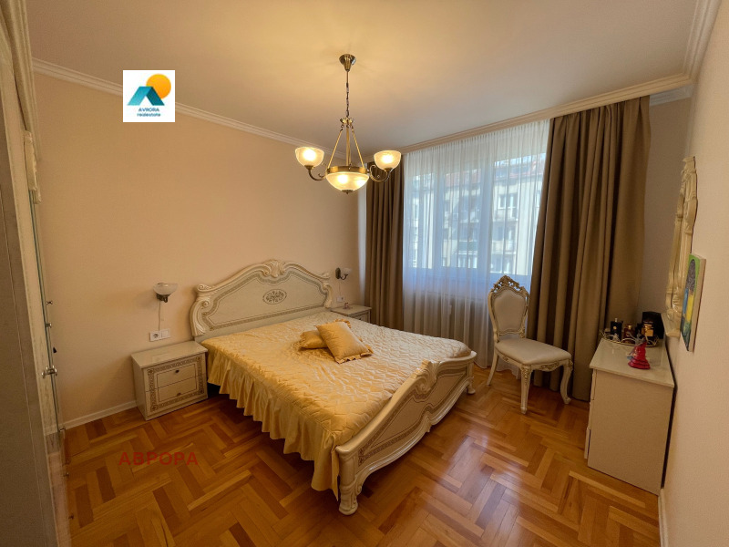 Издаје се  1 спаваћа соба Софија , Центар , 80 м2 | 91938226 - слика [6]